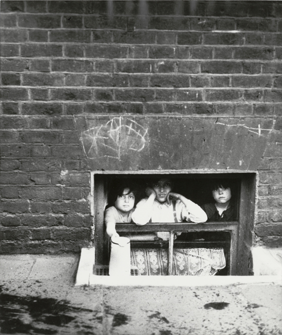 Bill Brandt (English, 1904–1991), Bethnal Green, London, Gelatin silver print, 1934, Gift from the collection of Jules and Jordana Schneider, FIU 2018.8.11
